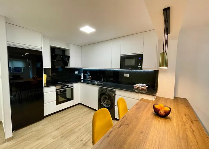 Casanova De Eiris Apartmán *